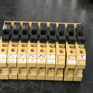Lot of 9 KLIPPON Type KSK 35 Rail Terminal 600V MAX