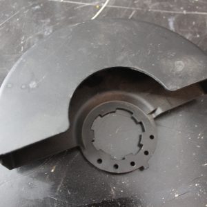 Garde de 6 po pour meuleuse Milwaukee - grinder