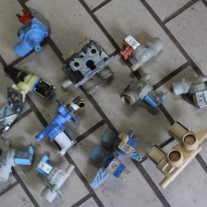 Électrovanne ou valve d'entrée d'eau pour laveuse ou lave-vaisselle - 5$ch