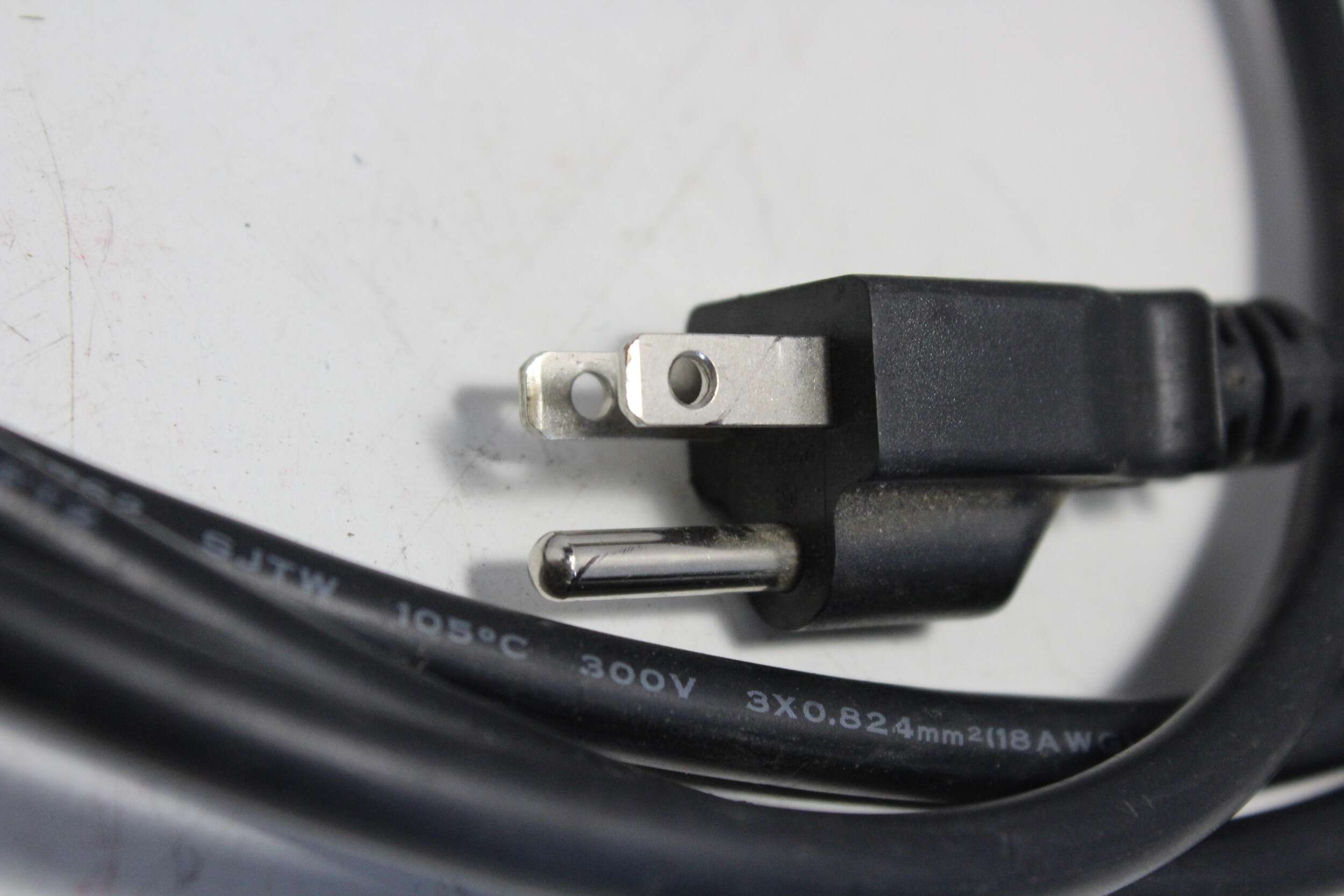 DEWALT router DW618 replacement power cord