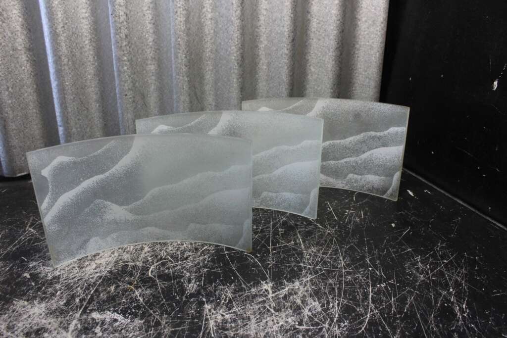 Plaques de verre courbées 6-7/8'' x 4''