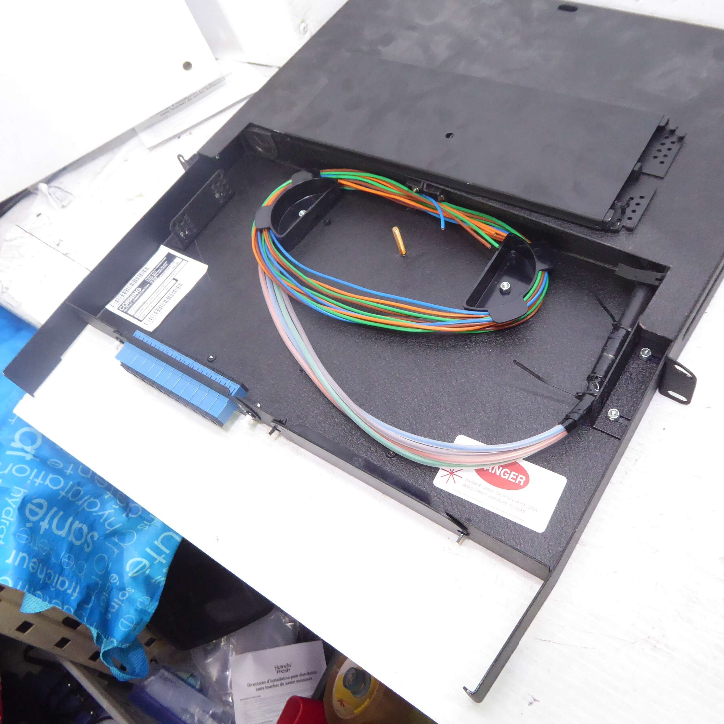 Corning Connector Shelf CCS01U rack