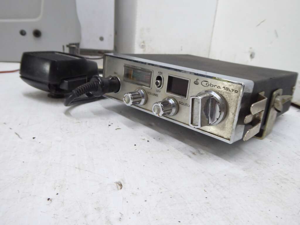 Cobra 18 LTD Vintage Radio (sans tester)