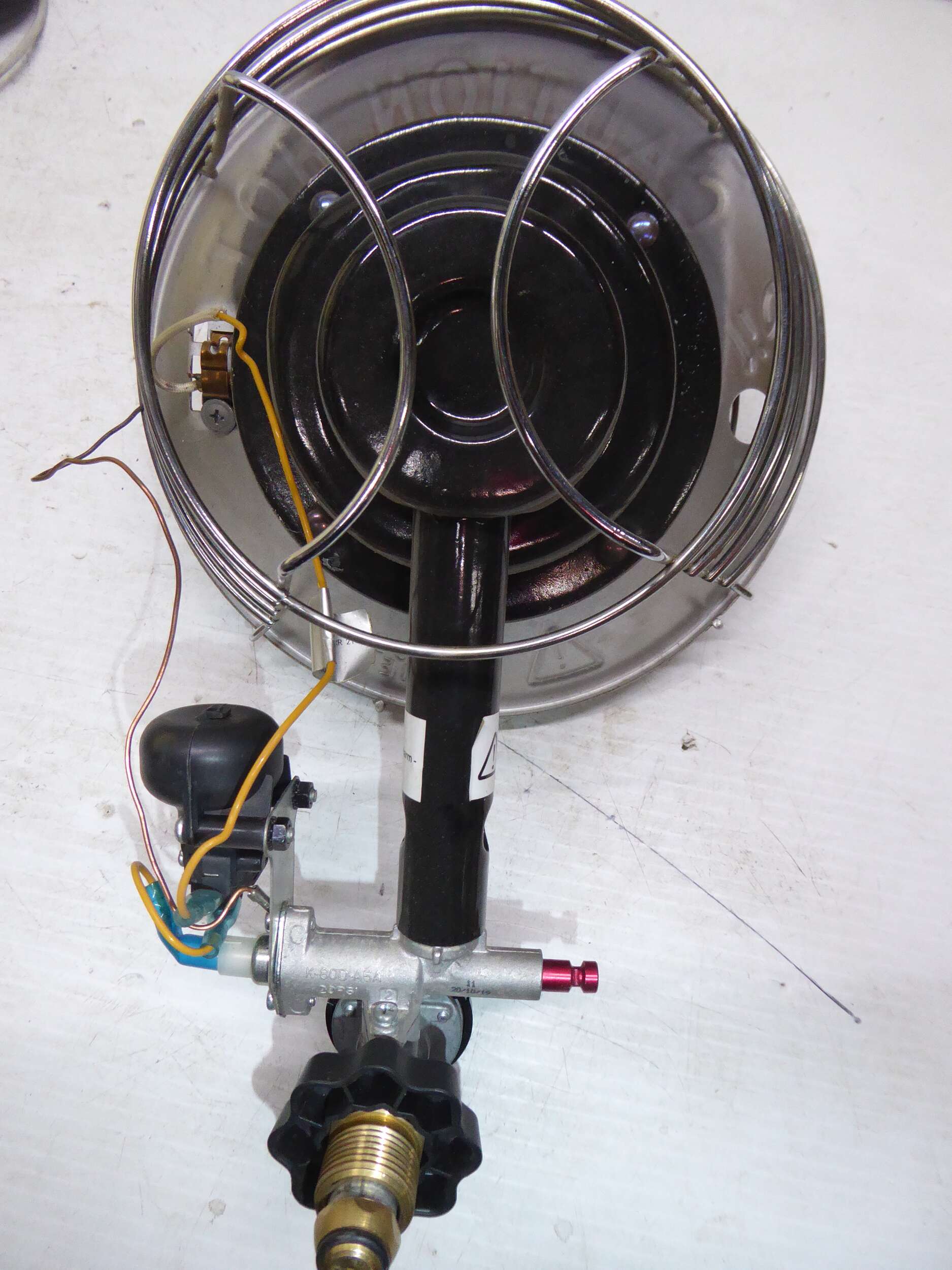 Propane tank top heater EP24192 to repair /Chaufferéservoir au propane