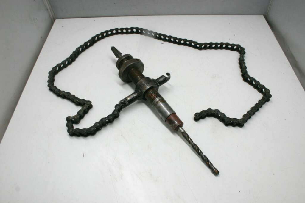 Vilebrequin à chaine (chain drill)