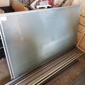 2 Portes coulissantes sur rail en vitre 74''x44'' chaque