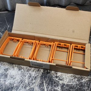 9pcs NEW PHOENIX CONTACT Relay Bracket # 2900956 RIF-RH-4