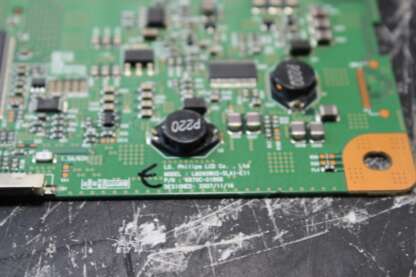 LG TV T-Con Board # 6870C-0186B – Image 2