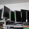 Écrans / moniteur d'ordinateur entre 17" et 19" VGA et DVI seulement