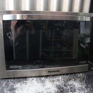 Panasonic Inverter Convection Microwave Oven Model NN-CS597S Door