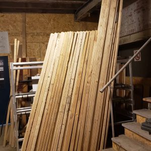Bois de construction recyclé en vrac - environ 0.50$ / lb