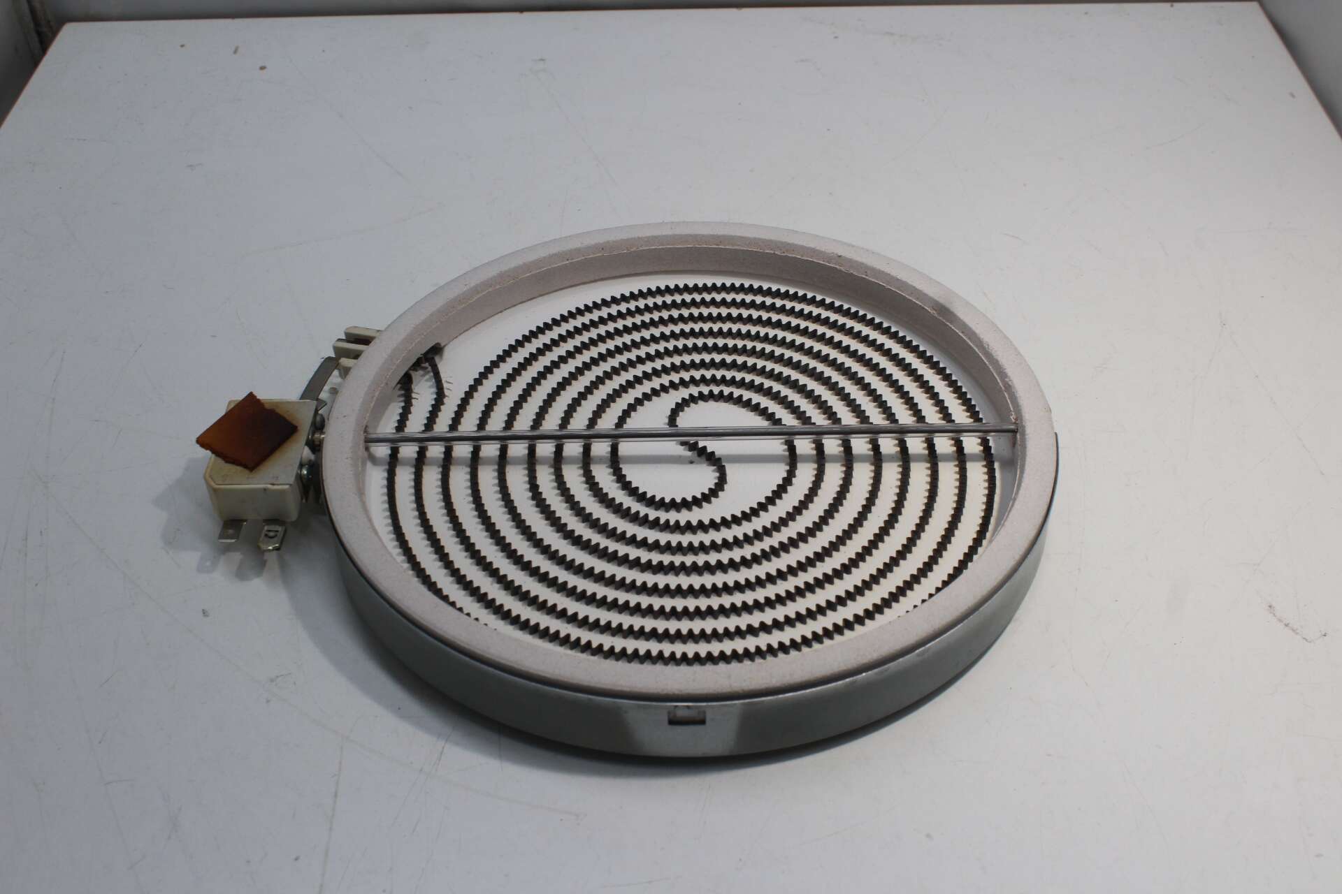 CERAMASPEED Burner Element 318198812 240V 2200W - 9" - RECYBORG
