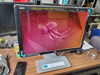 Écran / moniteur d'ordinateur 22" HP w2207h HDMI VGA – Image 2