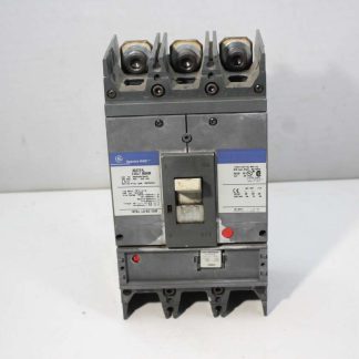 GE/General Electric SGDA32AT0400 3 Pole 400A 240VAC Spectra Series Type SGDA Frame Circuit Breaker w/400 Amp Trip SRPG400A Circuit Breaker - USED