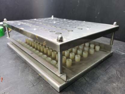 Support / rack à éprouvettes en acier inoxydable 1/2'' de laboratoire - test tube rack - Image 4