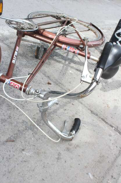 Vélo Vintage CCM brun "Elite" 5 vitesses. Tel quel, pneus presque neufs – Image 4