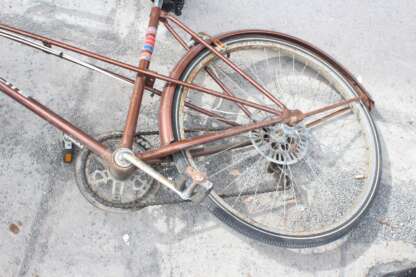 Vélo Vintage CCM brun "Elite" 5 vitesses. Tel quel, pneus presque neufs – Image 3