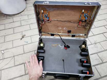 Valise - case rigide avec clé pour projet DIY - 18''x13''x6'' – Image 5