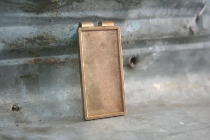 Pince à billet rectangle en laiton
