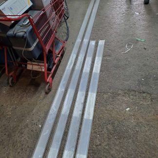 Lot de channel - profilé en aluminium extrudé 160" et 80" long x 4'' large (enseignes)