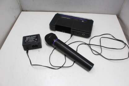 Audio-Technica Wireless Microphone System Freeway 200 Series ATW-R200 & ATW-T202 w/ NEW BATTERY - Image 10