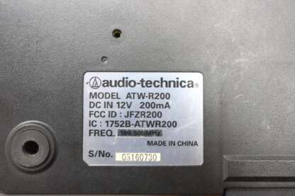 Audio-Technica Wireless Microphone System Freeway 200 Series ATW-R200 & ATW-T202 w/ NEW BATTERY - Image 9