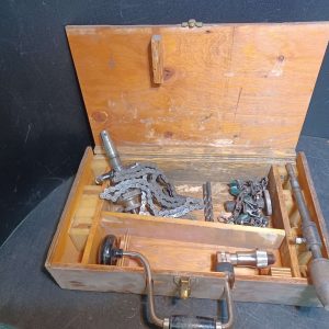Vilbrequin et boite de transport