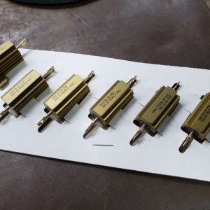 Lot of 6 DALE RH-25 25w 70 Ohm