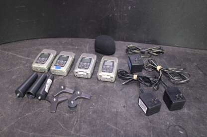 4 pcs Zoom Handy Recorder H2 with 3 pcs Power Supplys and accessories