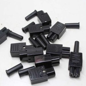Lot of 10 IEC female connector rewirable - connecteurs IEC femelles refilables