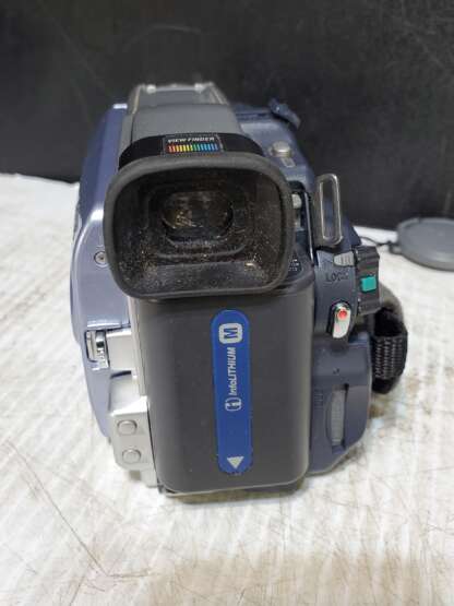 Sony DCR-TRV38 Digital Handycam - mini Dv (no battery charger) - Image 5