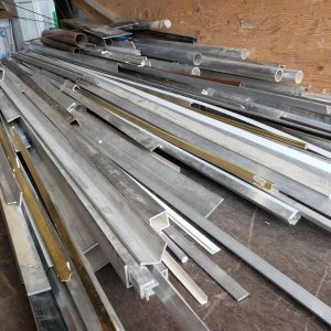 Matériaux aluminium (tube, profilé, channel, barre, etc) vendu au poids 2,50/lb