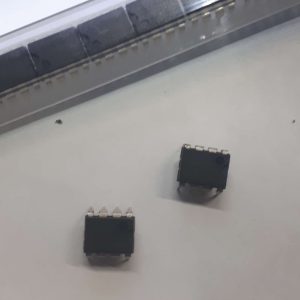 IC LM211N Voltage comparator with strobe (56PCS)