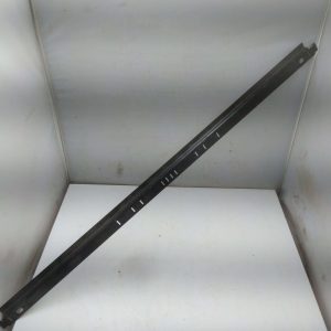 Barre latérale de classeur 33 1/2″ // 85cm