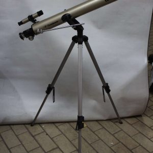 Téléscope Tasco Luminova avec trépied - Manque les lentilles