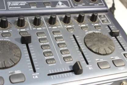 Behringer BCD2000 B-Control DeeJay USB MIDI DJ Controller - NOT TESTED – Image 9