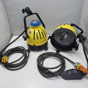 Lot de 2x Spot / flood light - vidéo photo - Berkley Colortran beam 800