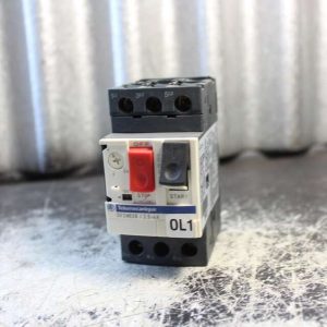 Telemecanique Motor Circuit Breaker GV2ME08 / 2.5-4A