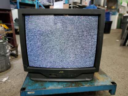 Télévision cathodique JVC AV-27530 27''