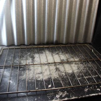 Grille de four rouillée 24" x 16"