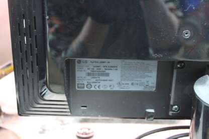 Moniteur LG Flatron L222WT 22" Widescreen LCD – Image 3