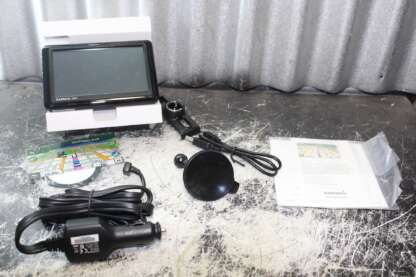 Brand New Garmin Nuvi 1490 LMT GPS Navigator System with car kit - Image 8