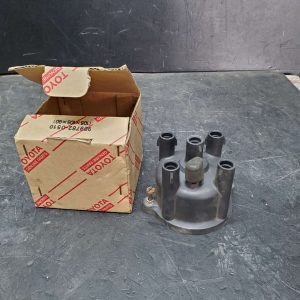 Distributor Cap Assembly- Genuine Toyota (19101-35010)