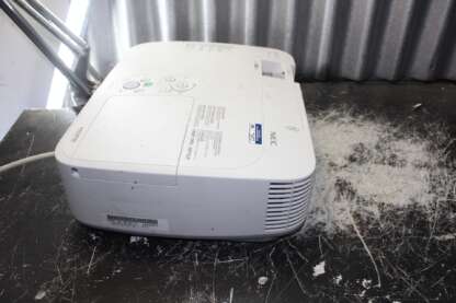 NEC NP-M311X Projector  NO LAMP/PARTS ONLY - Image 2