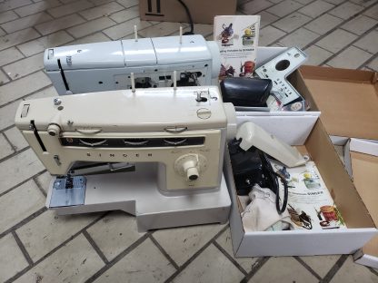 2x machine à coudre SINGER (534 et 478) non-testé pour pièces ou réparation
