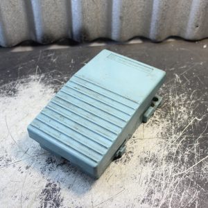 Telemecanique Industrial  Pedal / Foot Switch XPE -M110H2