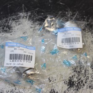 2 x YAMAHA GENUINE PARTS Connector RM-1608