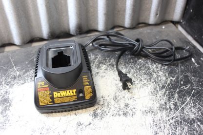Chargeur de batterie DEWALT DW9226 7.2V - 18V