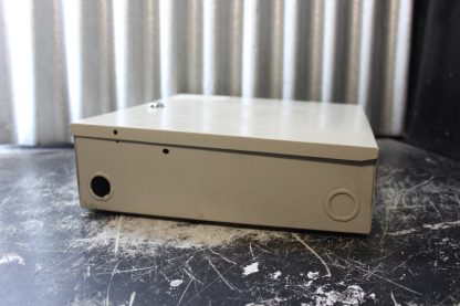 Boitier électrique 11-3/4" x 11" x 3"- Pas de clé – Image 4