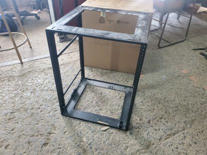 Rack en métal 19" x 18" x 25-1/2" (rackmount, serveur) - Image 2